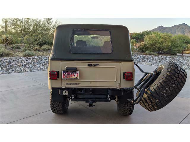 1976 Tan Ford Bronco