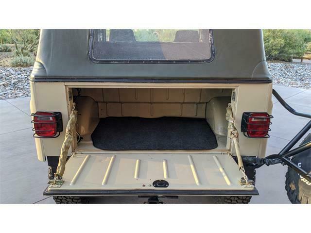 1976 Tan Ford Bronco