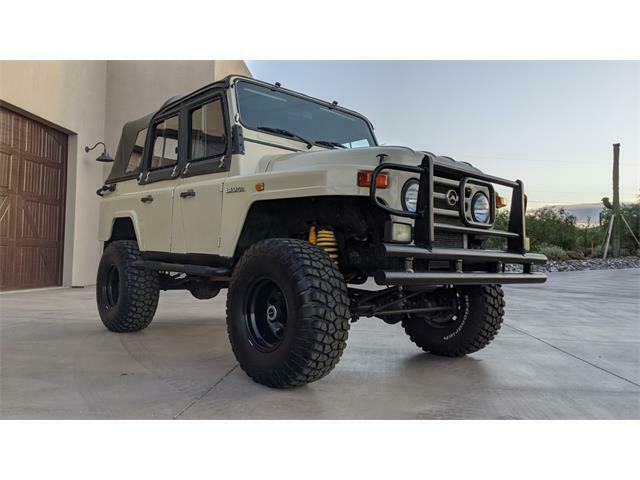 1976 Tan Ford Bronco