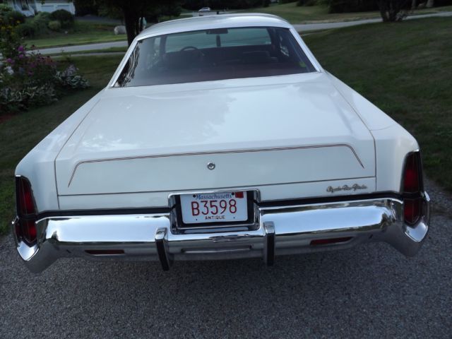 1978 White Chrysler New Yorker Coupe