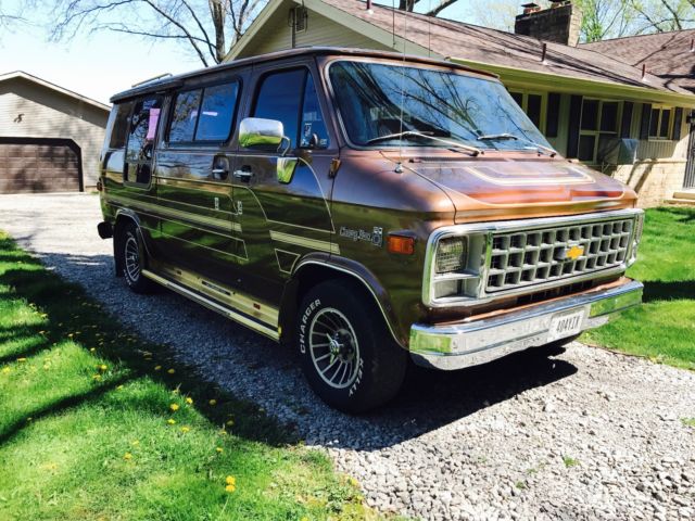 1981 Brown Chevrolet G20 Van