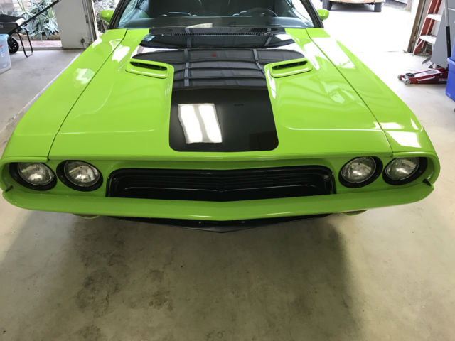 1973 GREEN/BLACK Dodge Challenger Hardtop