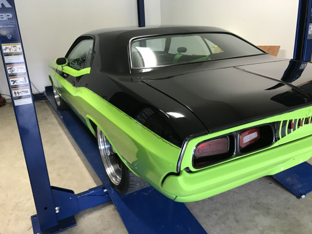 1973 GREEN/BLACK Dodge Challenger Hardtop