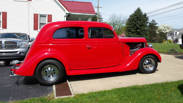 1935 Ford STREETROD