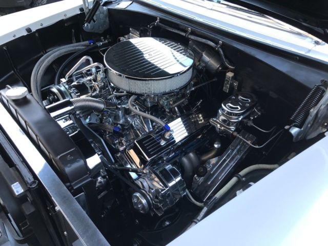 1955 White Chevrolet Bel Air/150/210 Coupe