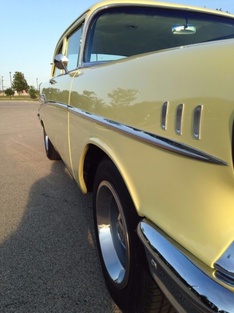 1957 Blue Chevrolet Bel Air/150/210 Sedan
