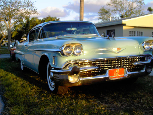 1958 28-29 Turquoise Lower Peacock Upper Cadillac DeVille