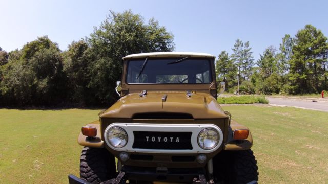 1967 Brown Toyota Land Cruiser Convertible