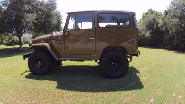 1967 Brown Toyota Land Cruiser Convertible