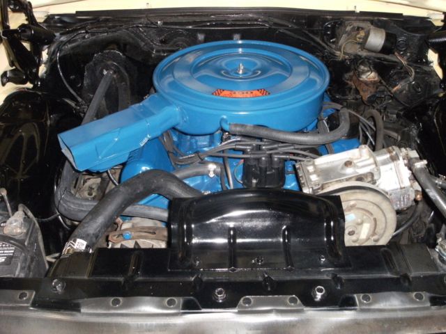 1968 Yellow Ford Galaxie