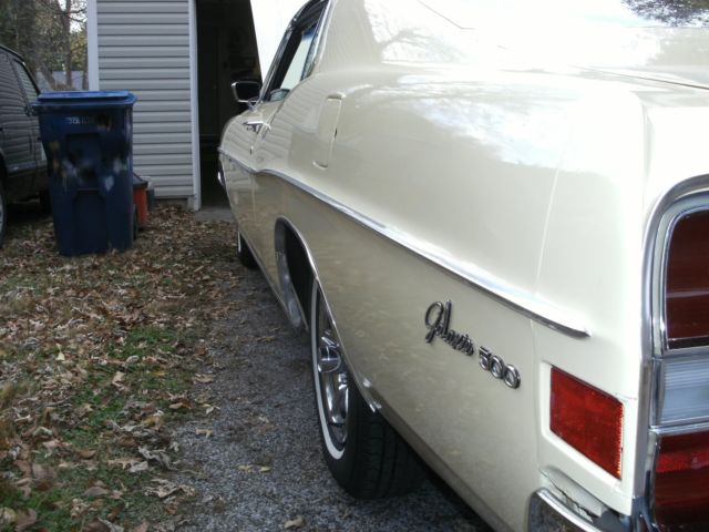 1968 Yellow Ford Galaxie
