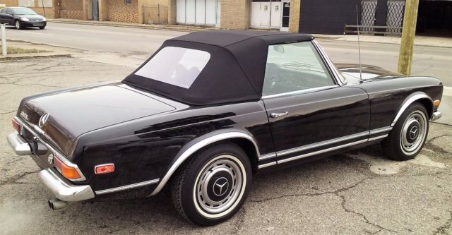 1969 Black Mercedes-Benz SL-Class Convertible