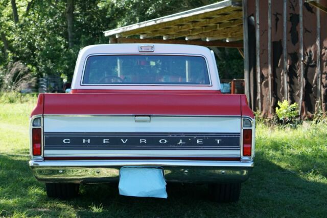 1970 Orange Chevrolet C-10