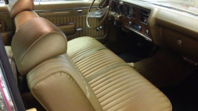 1970 Gold Chevrolet Monte Carlo Coupe