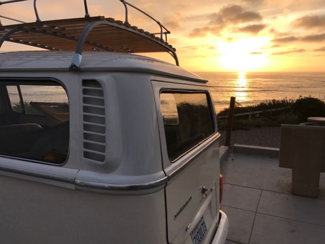 1972 Volkswagen Bus/Vanagon