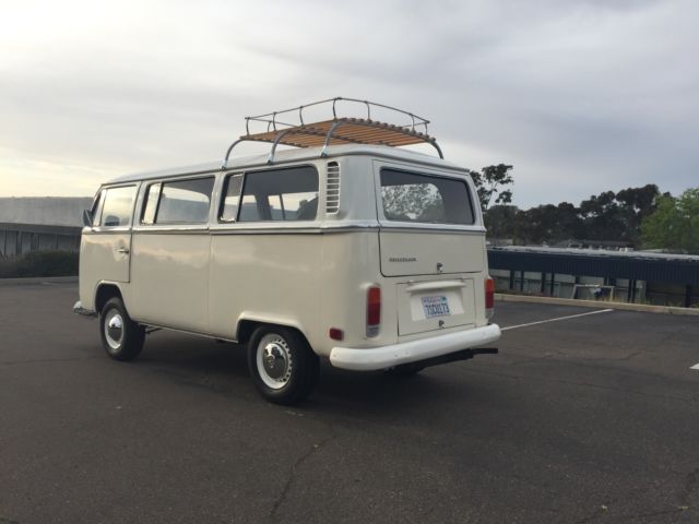 1972 Volkswagen Bus/Vanagon