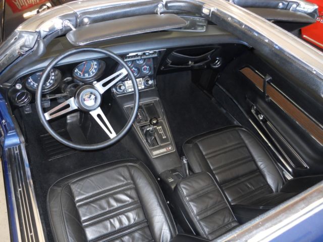 1973 Blue Chevrolet Corvette Coupe