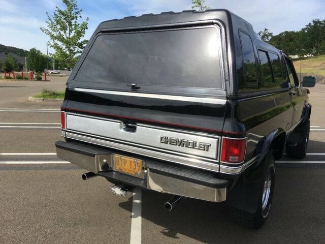1985 Black Chevrolet C/K Pickup 1500 Standard Cab Pickup