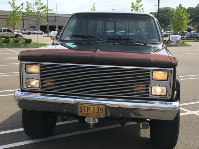 1985 Black Chevrolet C/K Pickup 1500 Standard Cab Pickup