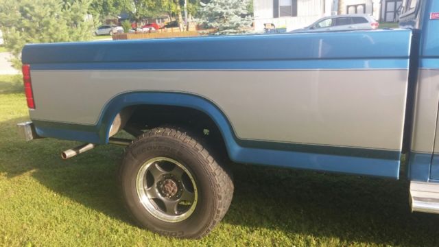 1985 Blue Ford F-250 Crew Cab Pickup