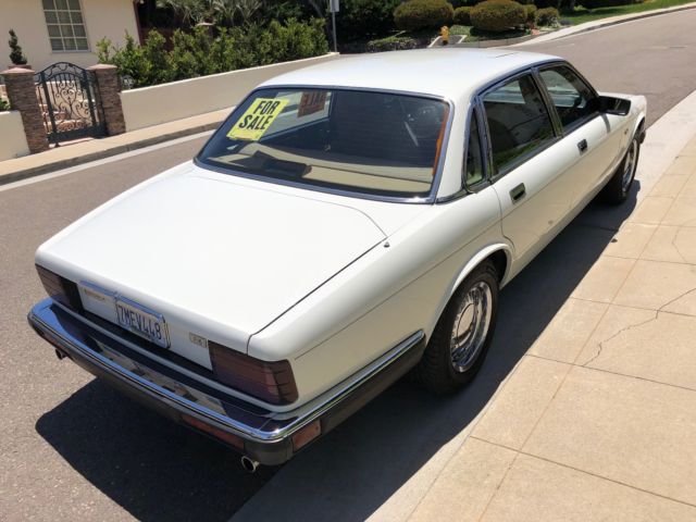 1989 White Jaguar XJ6 Sedan