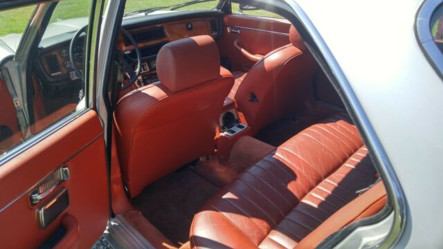 1982 Silver Jaguar XJ6 Sedan