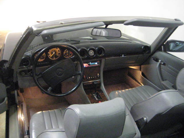 1986 BLACK Mercedes-Benz SL-Class COUPE/ROADSTER