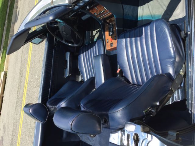 1988 Blue Mercedes-Benz SL-Class Convertible