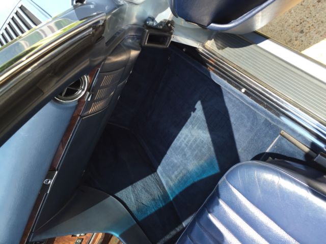 1988 Blue Mercedes-Benz SL-Class Convertible