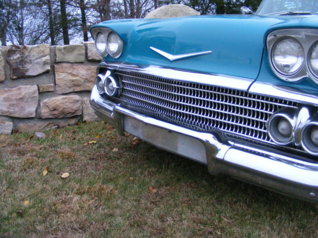 1958 AQUA Chevrolet Bel Air/150/210  2 DOOR HARDTOP