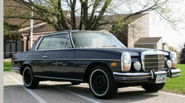1973 Blue Mercedes-Benz 200-Series Coupe