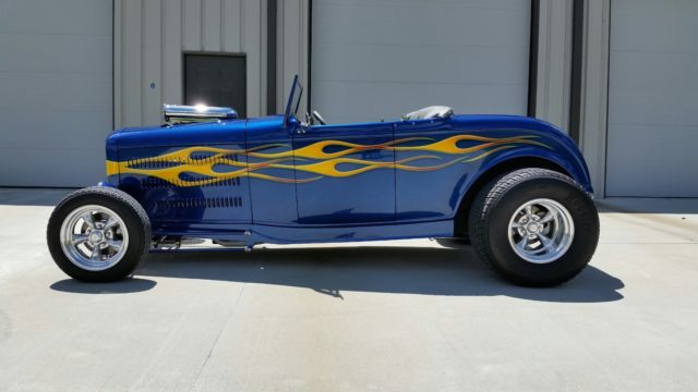 1932 Blue Ford Roadster Roadster