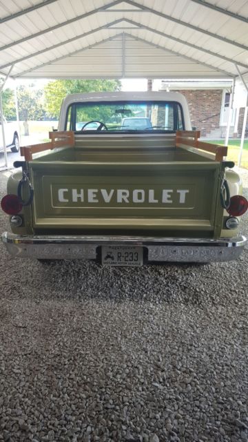 1969 Green Chevrolet C-10 Step side short bed