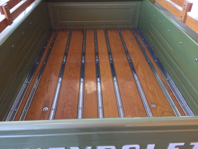 1969 Green Chevrolet C-10 Step side short bed