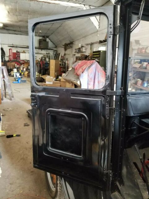 1925 Black Ford Model T