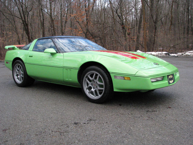 1984 Green Chevrolet Corvette Coupe