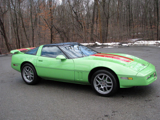 1984 Green Chevrolet Corvette Coupe