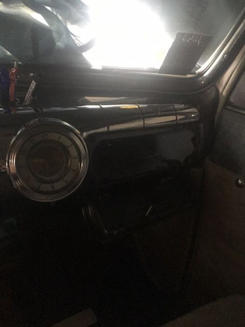 1942 Ford Super Deluxe