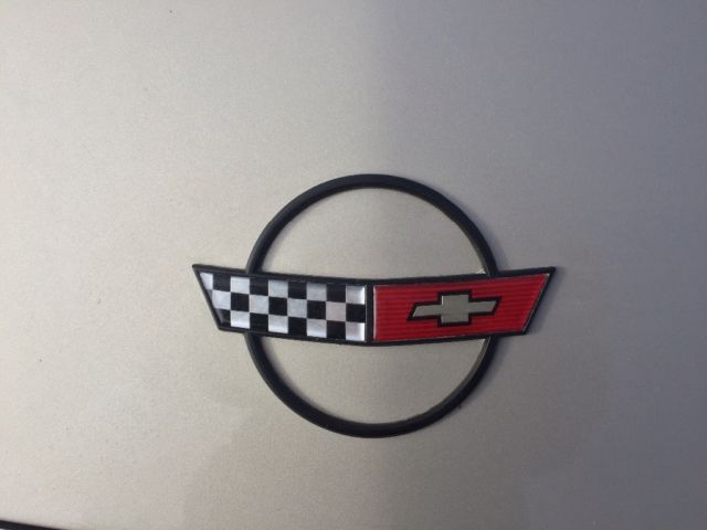 1986 Silver Chevrolet Corvette Coupe