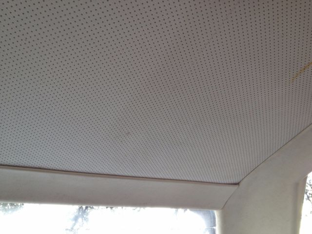 1972 White Mercedes-Benz SL-Class Convertible