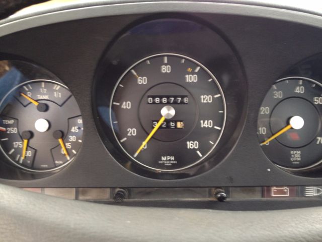 1972 White Mercedes-Benz SL-Class Convertible