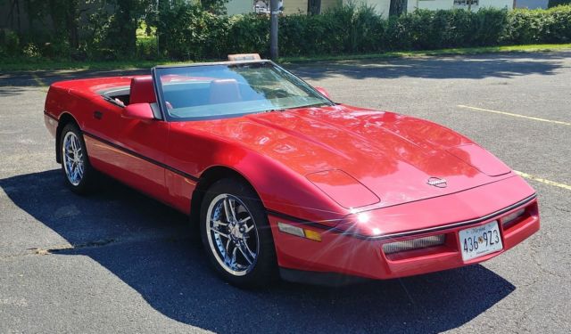 1988 Red Chevrolet Corvette Convertible