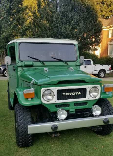 1979 Green Toyota Land Cruiser SUV