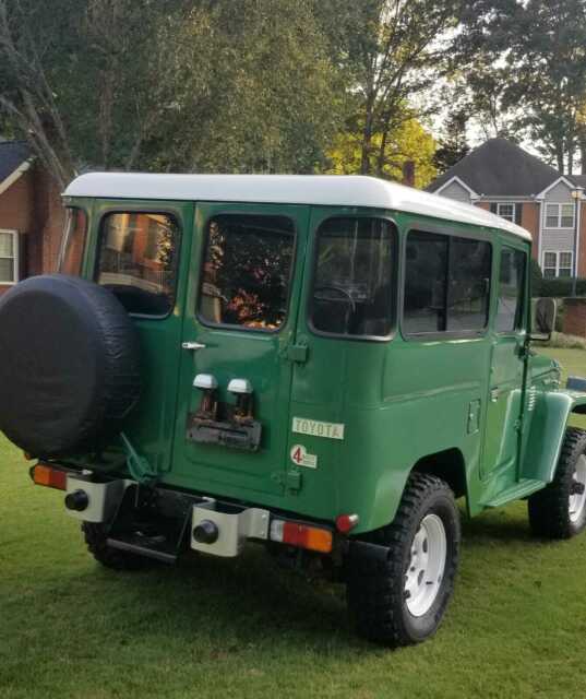 1979 Green Toyota Land Cruiser SUV