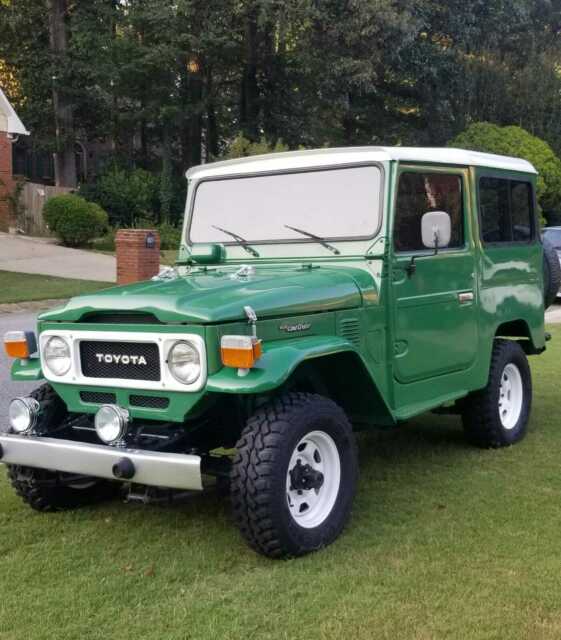 1979 Green Toyota Land Cruiser SUV