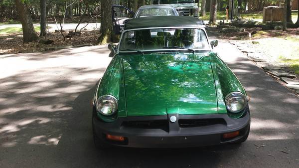 1976 Green MG MGB Convertible
