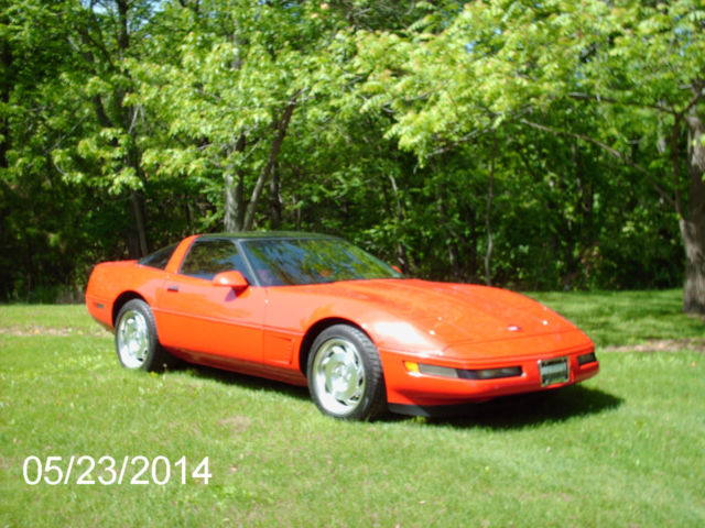 1994 Red Chevrolet Corvette Coupe