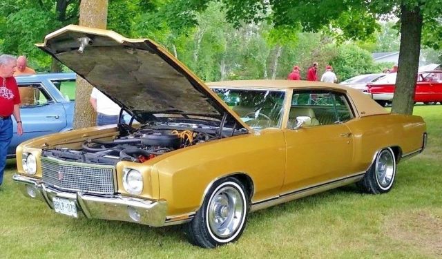 1970 Gold Chevrolet Monte Carlo Coupe
