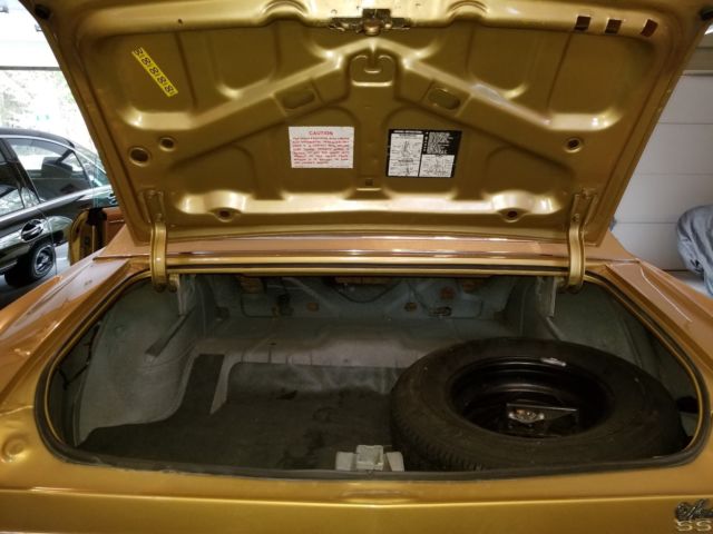 1970 Gold Chevrolet Monte Carlo Coupe