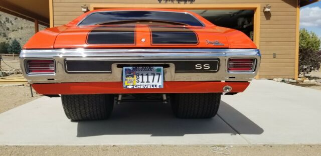 1970 Orange Chevrolet Chevelle